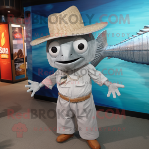 Postava maskota Silver Fish...