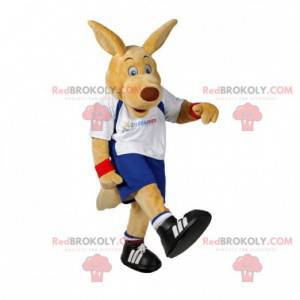 Mascotte canguro beige in abbigliamento sportivo -