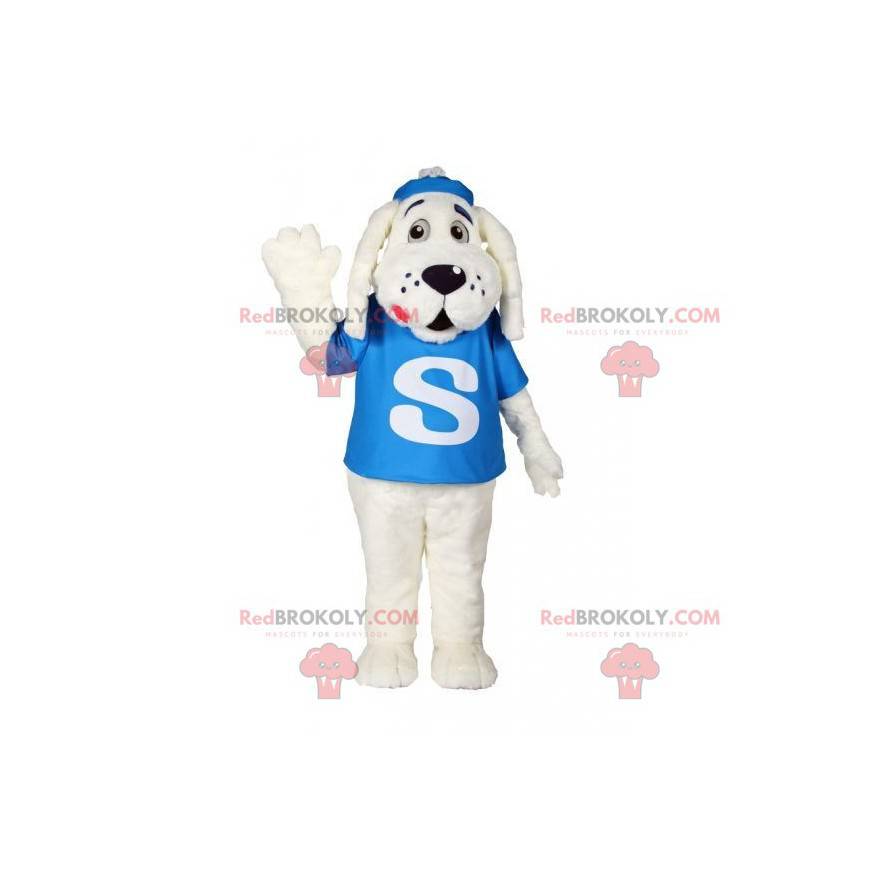 Weißes Hundemaskottchen mit einem blauen T-Shirt -