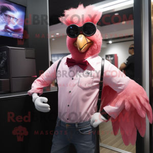 Pink Rooster mascotte...