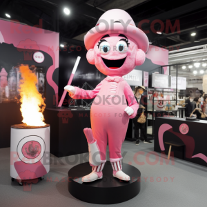 Pink Fire Eater maskot...