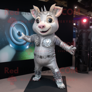 Silver Sow maskot drakt...