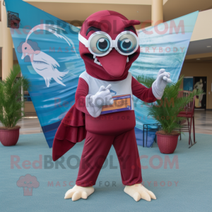 Maroon Swordfish mascotte...