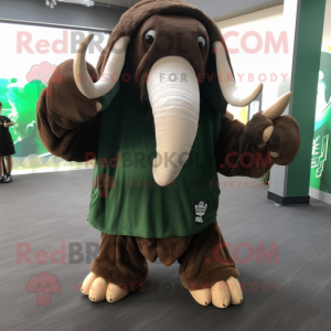 Forest Green Mammoth maskot...