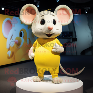 Yellow Mouse mascotte...