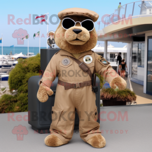 Brown Navy Seal mascotte...