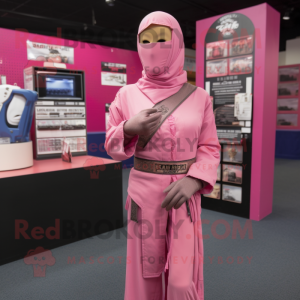 Pink Gi Joe maskot kostume...