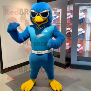 Blue Hawk maskot kostume...