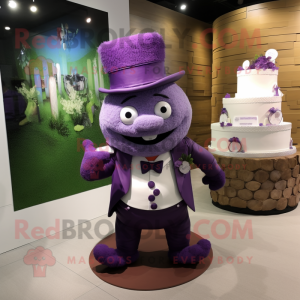 Fioletowy tort weselny w...