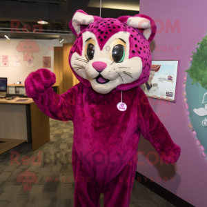 Magenta Bobcat mascotte...