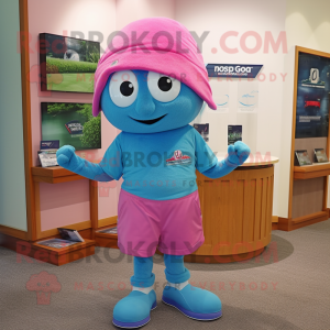 Postać w kostiumie maskotki...