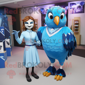 Sky Blue Falcon maskot...