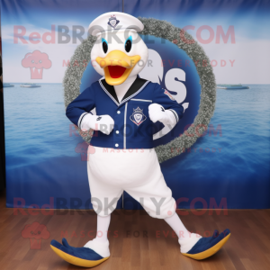 Navy Swans Maskottchen...