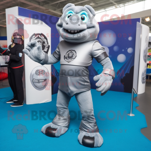 Silver Guinness mascotte...