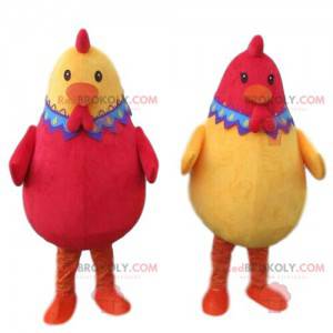 2 mascotas de gallinas rojas y amarillas, 2 gallinas de colores