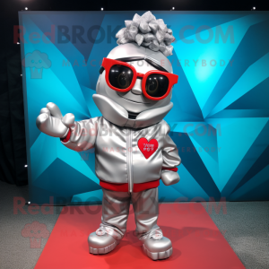 Silver Love Letter maskot...