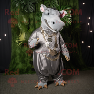 Silver Tapir mascotte...