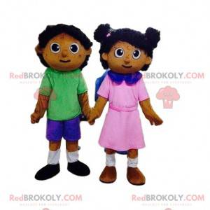 2 mascotes de crianças, bonecos, um menino e uma menina -