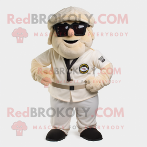 Cream Commando maskot...