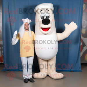 White Hot Dogs maskot...