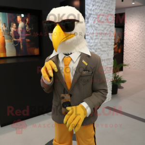 Yellow Bald Eagle mascotte...