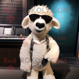 White Sheep mascotte...