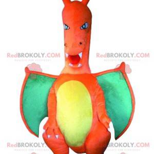 Charizard Maskottchen, berühmter Drache in Pokemon, orange