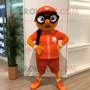Personaje de traje de...