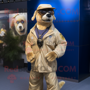 Tan Navy Seal mascotte...