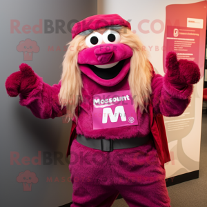 Magenta Momentum maskot...