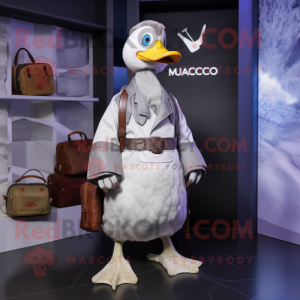 Silver Muscovy Duck maskot...