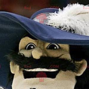 Very realistic musketeer mascot - Redbrokoly.com