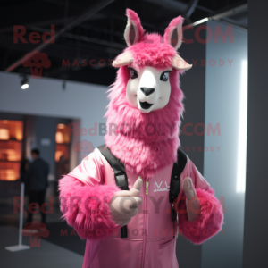 Rosa lama maskotdräkt...