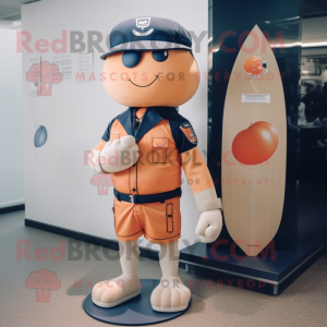 Peach Navy Soldier mascotte...