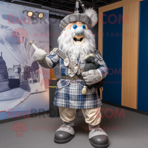 Silver Bagpipe mascotte...