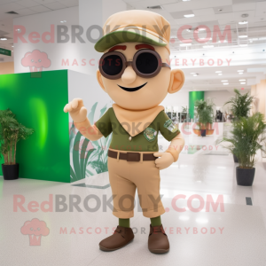 Tan Leprechaun mascotte...