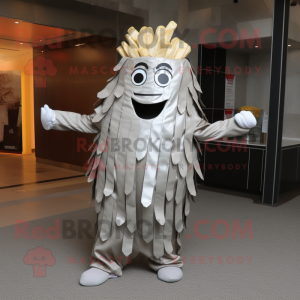 Silver pommes frites maskot...